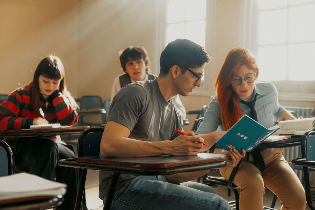 Nueva iniciativa acerca a universitarios al mercado laboral crean iniciativa para acercar a los universitarios al entorno laboral mientras siguen estudiando