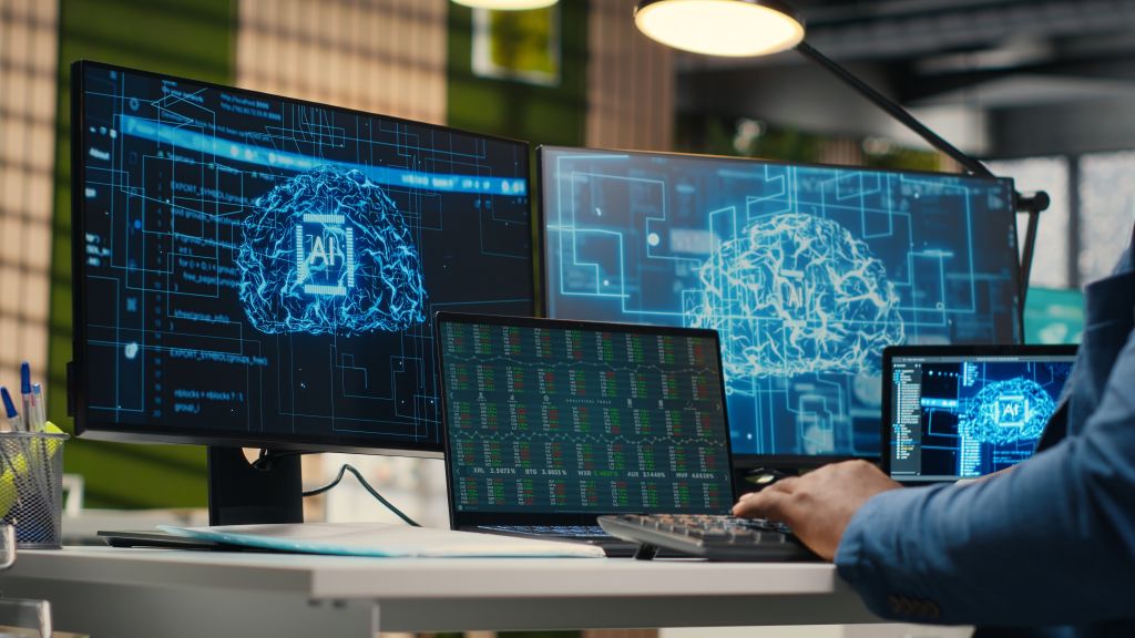 Desarrollo de software empresarial e integración de inteligencia artificial y nube con Smart Framework
