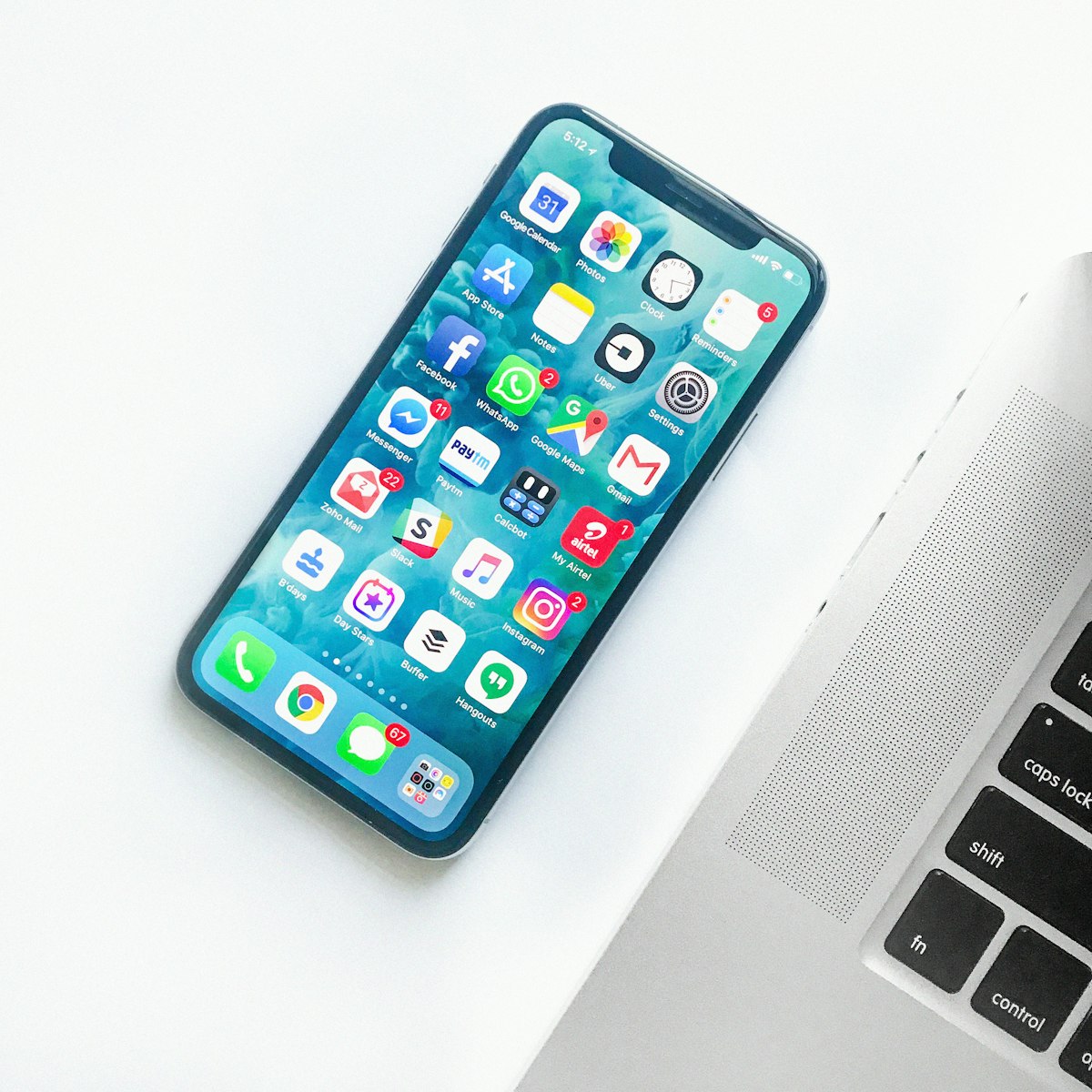 TECNO presentará en IFA ShowStoppers 2026 su Concept Phone sin bordes de 0 mm y laptops con IA de 360° Smartphones y computadoras portátiles de vanguardia presentados por TECNO en IFA 2026