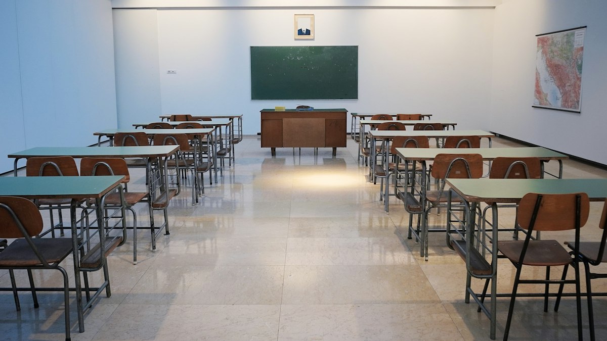 Salud ambiental y seguridad escolar: Axis Communications presenta sensores inteligentes de calidad del aire y detección de vapeo para aulas Instalaciones escolares y tecnología de monitoreo ambiental y calidad del aire en aulas