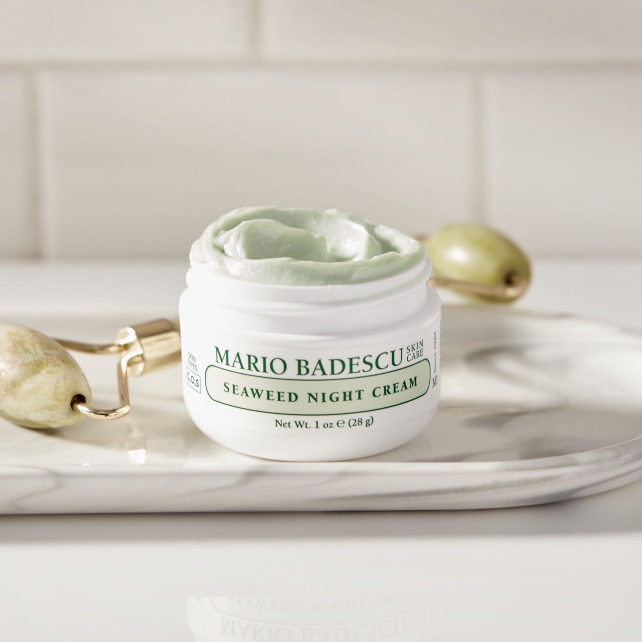 Cronobiología dérmica y reparación nocturna: Mario Badescu presenta protocolo de seis pasos contra la deshidratación invernal Productos dermatológicos de cuidado facial nocturno e hidratación profunda para temporada invernal
